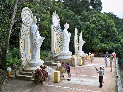 Tour Mũi Né - Núi Taku - Lâu đài rượu vang Tour Mũi Né - Núi Taku - Lâu đài rượu vang